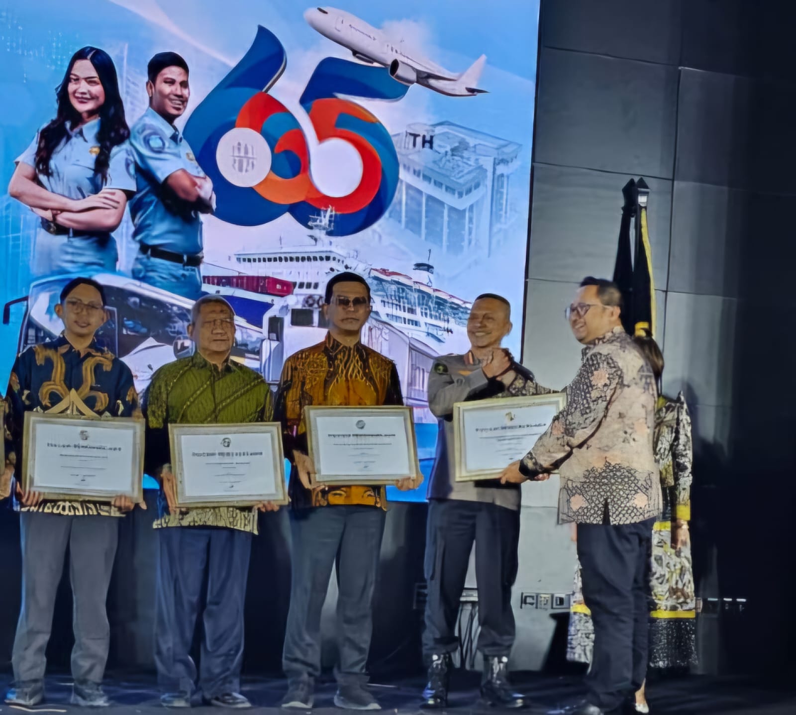Raih "Quantum Claim Speed Award", RS Bhayangkara Polda Kalbar Diakui Sebagai Salah Satu RS Terbaik Nasional di HUT Jasa Raharja ke-65