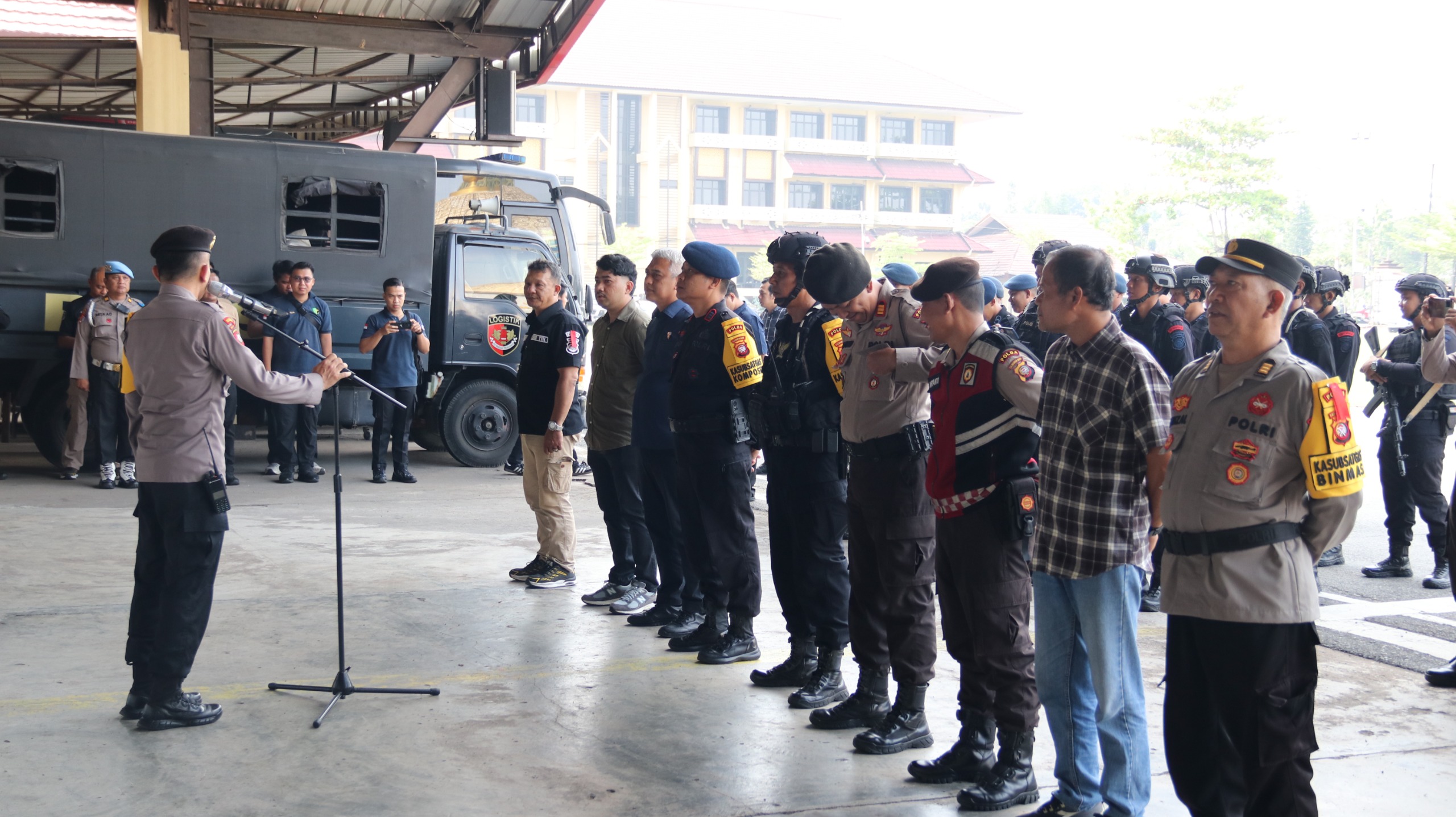 Pimpin Apel Gabungan Satgas OPS Liong Kapuas, Kasubsatgas Pam Tempat Ibadah Tekankan Personel Tetap Semangat di Hari Terakhir Puncak Operasi
