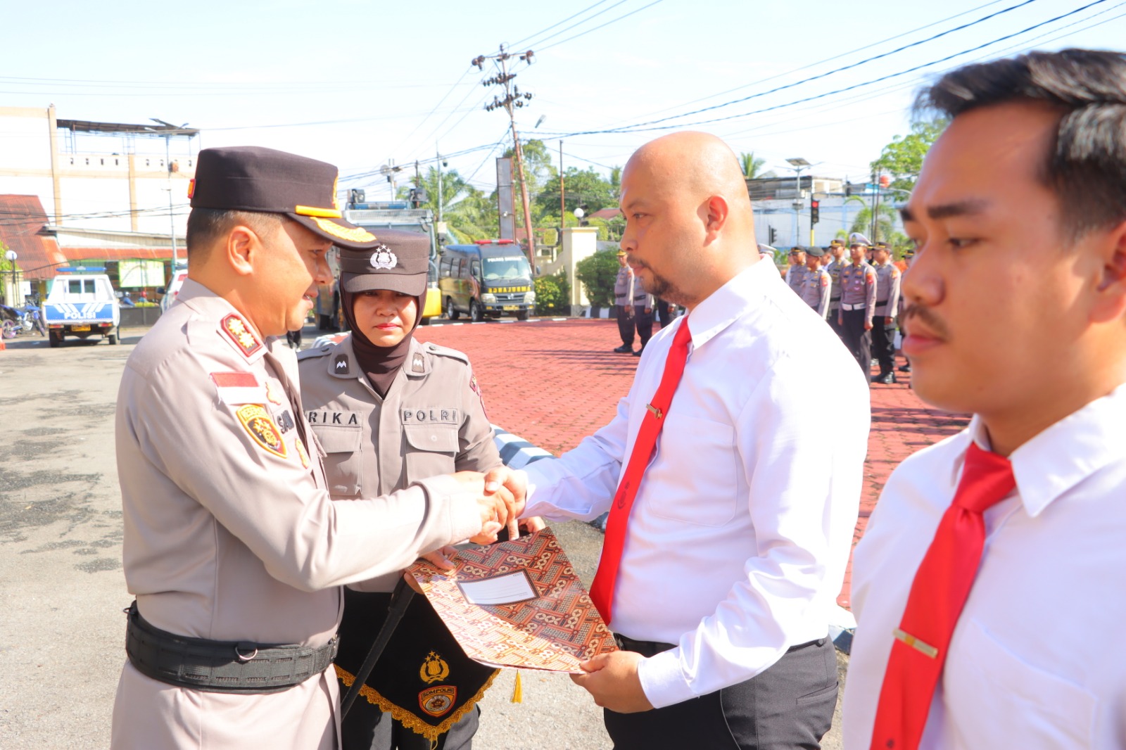 Polres Sintang Berikan Penghargaan 20 Personel, Ungkap Kasus Sabu 59,8 Kg hingga Tangkap Buronan
